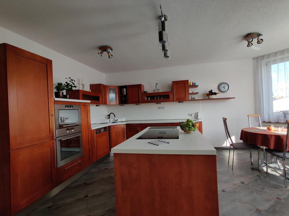 أولوموك Apartmany V Nasem المظهر الخارجي الصورة